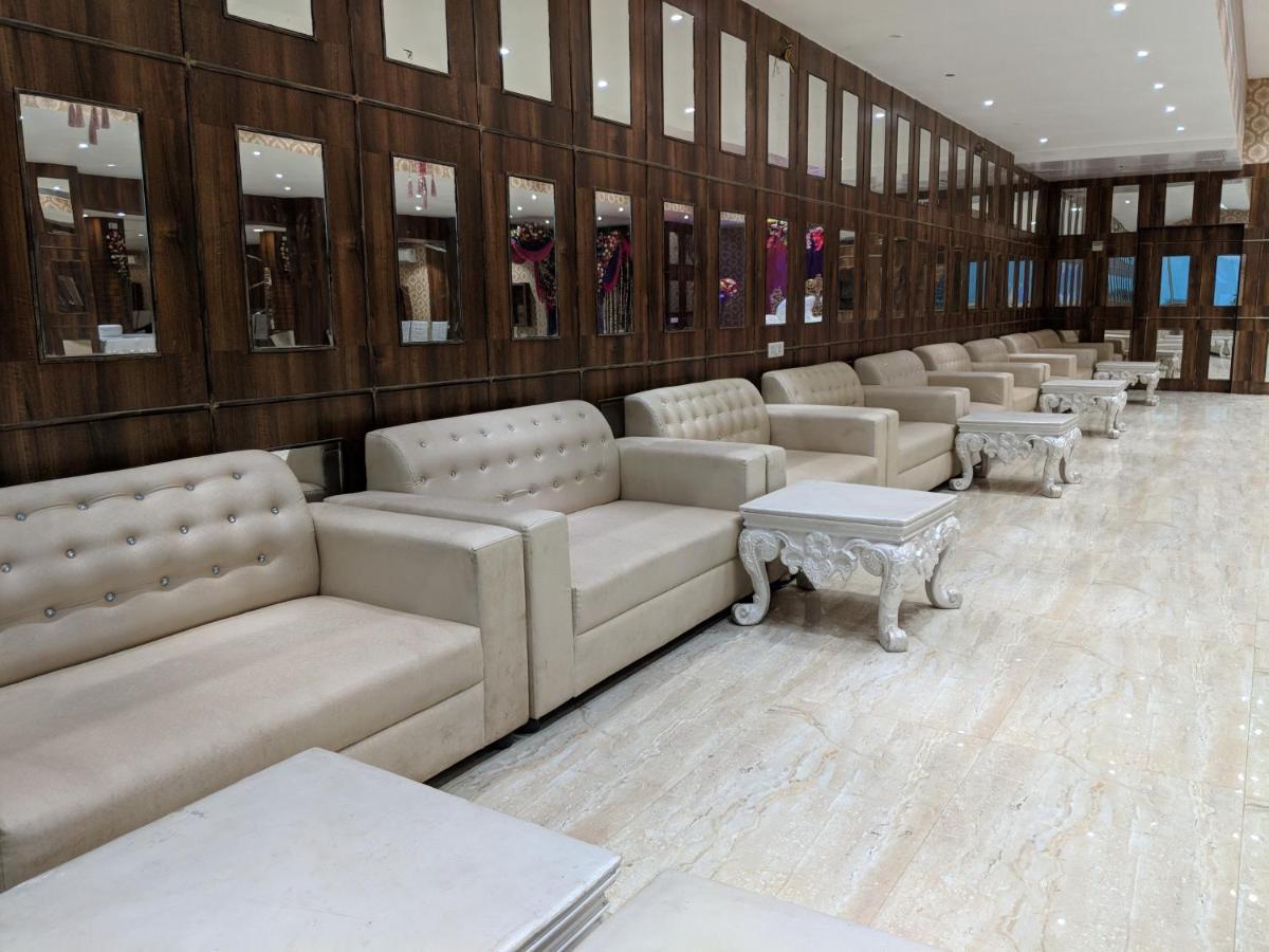 The Prestige Hotel & Convention Panposh Bagian luar foto