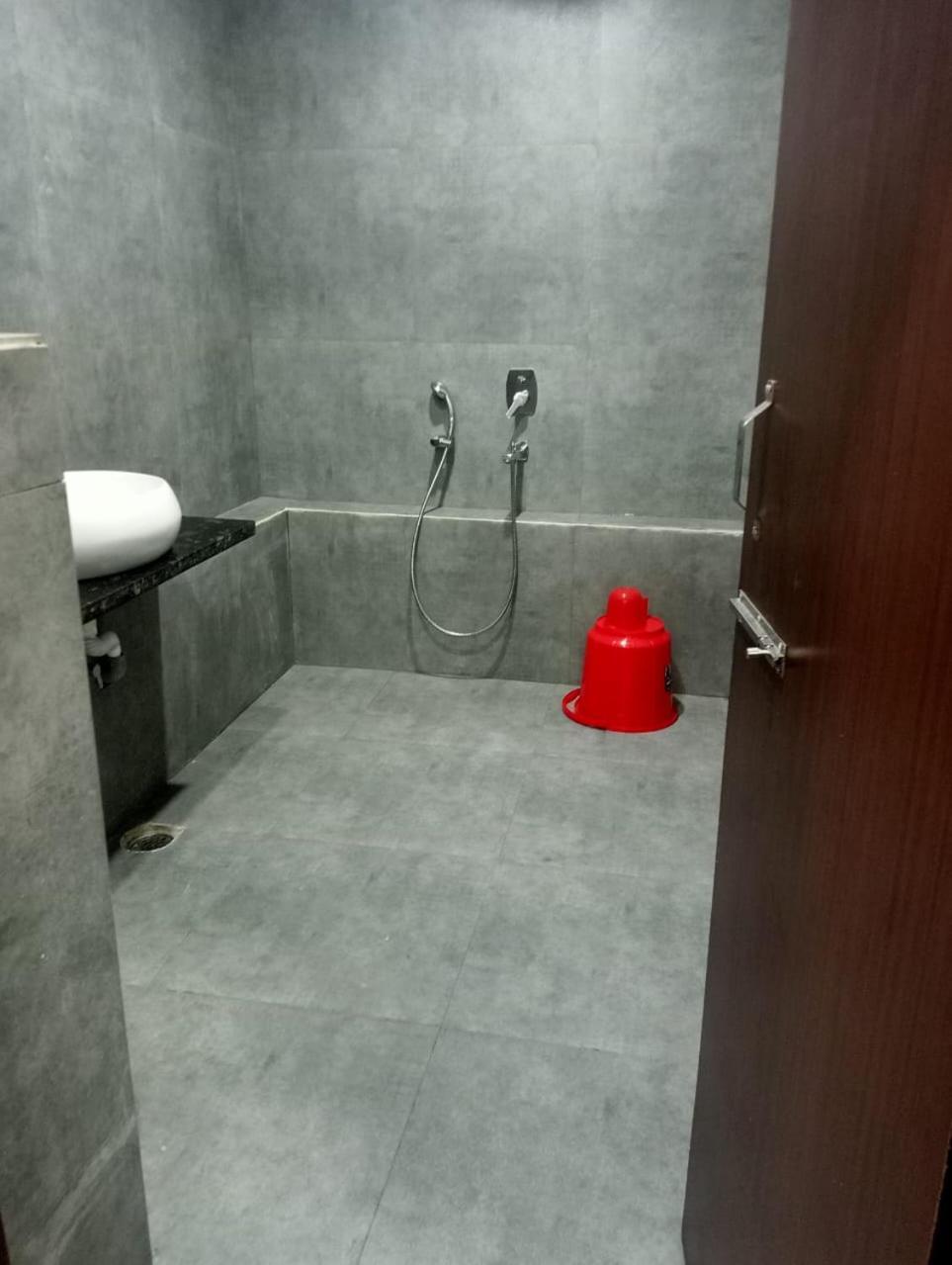 The Prestige Hotel & Convention Panposh Bagian luar foto