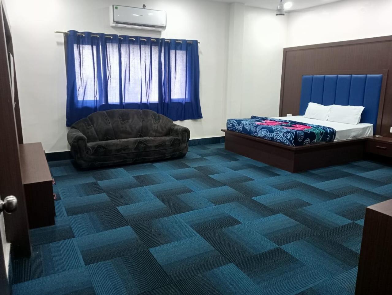 The Prestige Hotel & Convention Panposh Bagian luar foto